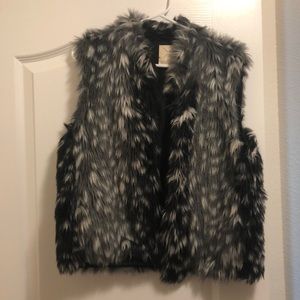 Faux fur vest